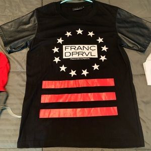 Men’s Givenchy tee shirt